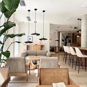 Adelante Boutique Berlino