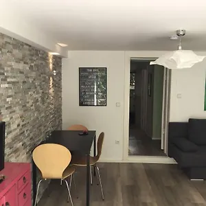 https://zentral-und-ruhig.hamburg-hotels-de.com