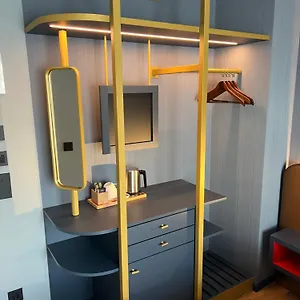 https://lint-hotel.topcolognehotels.com